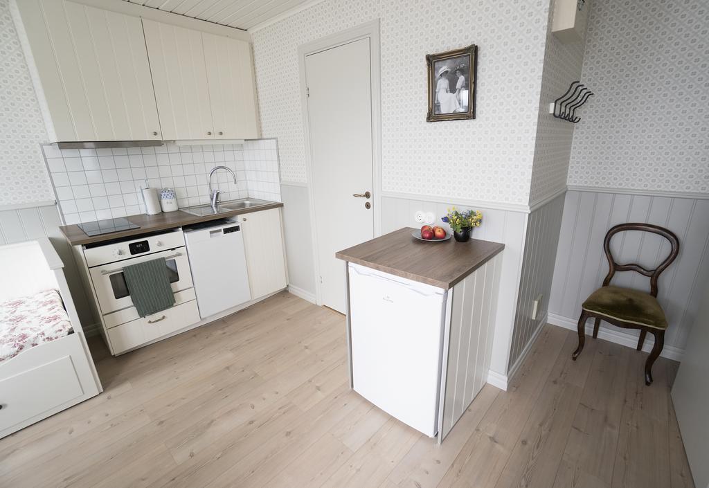 Anfasteroed Gardsvik - Badstugorna Ljungskile Exterior foto